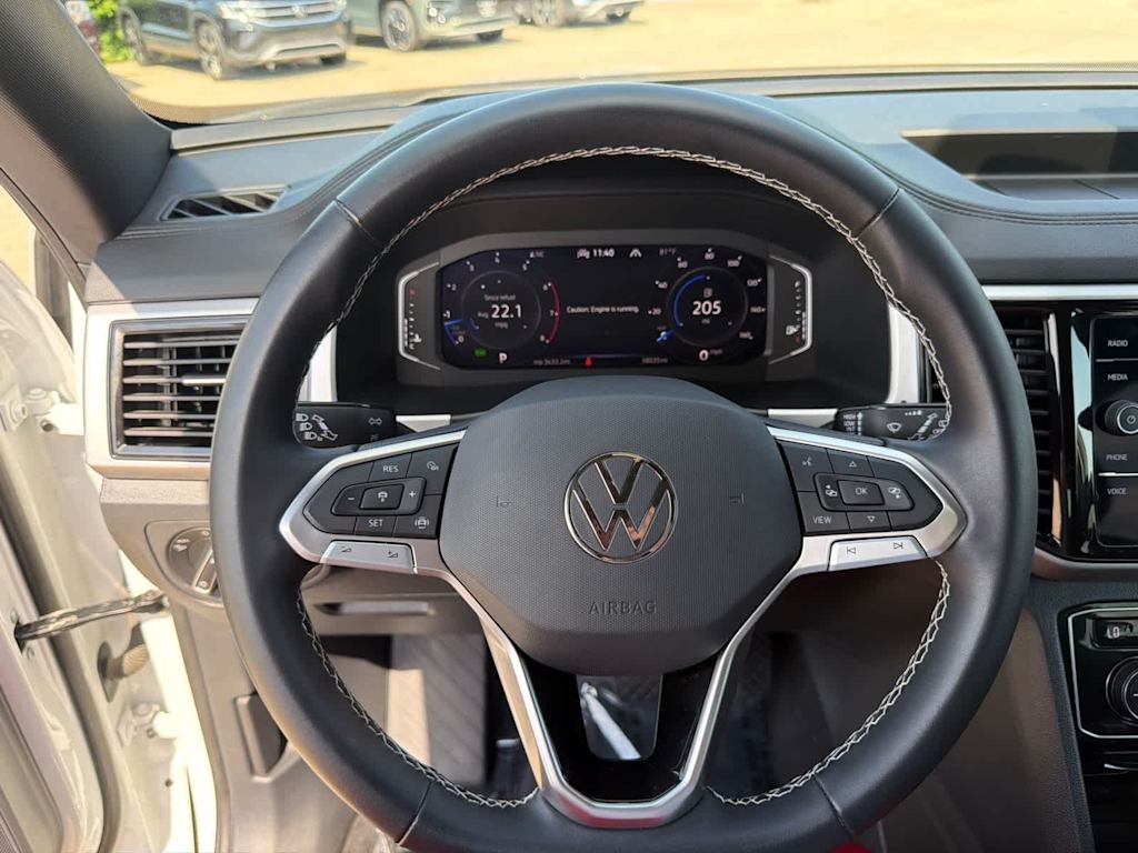 Thumbnail: 2023 Volkswagen Atlas - 14