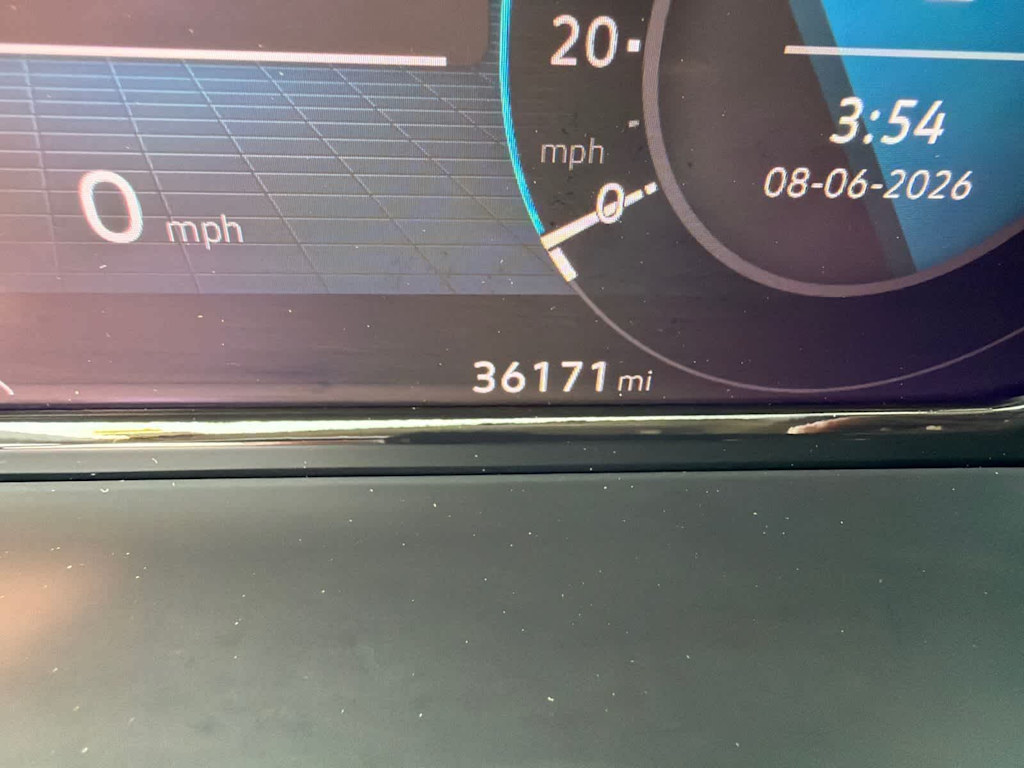 2024 Volkswagen Atlas SE w/Tech - Photo 16