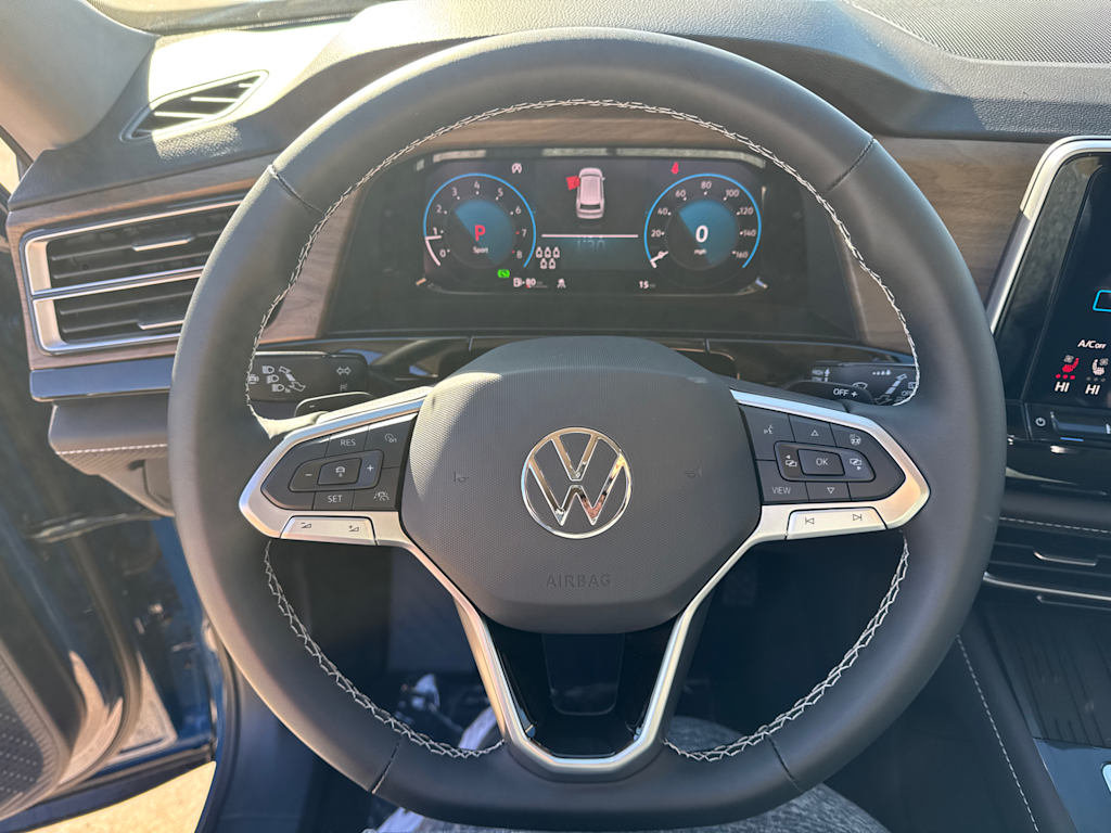 2025 Volkswagen Atlas SE 14