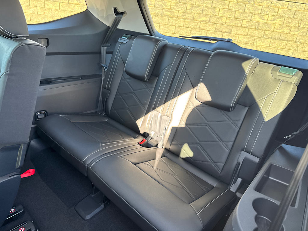 2025 Volkswagen Atlas SE 21