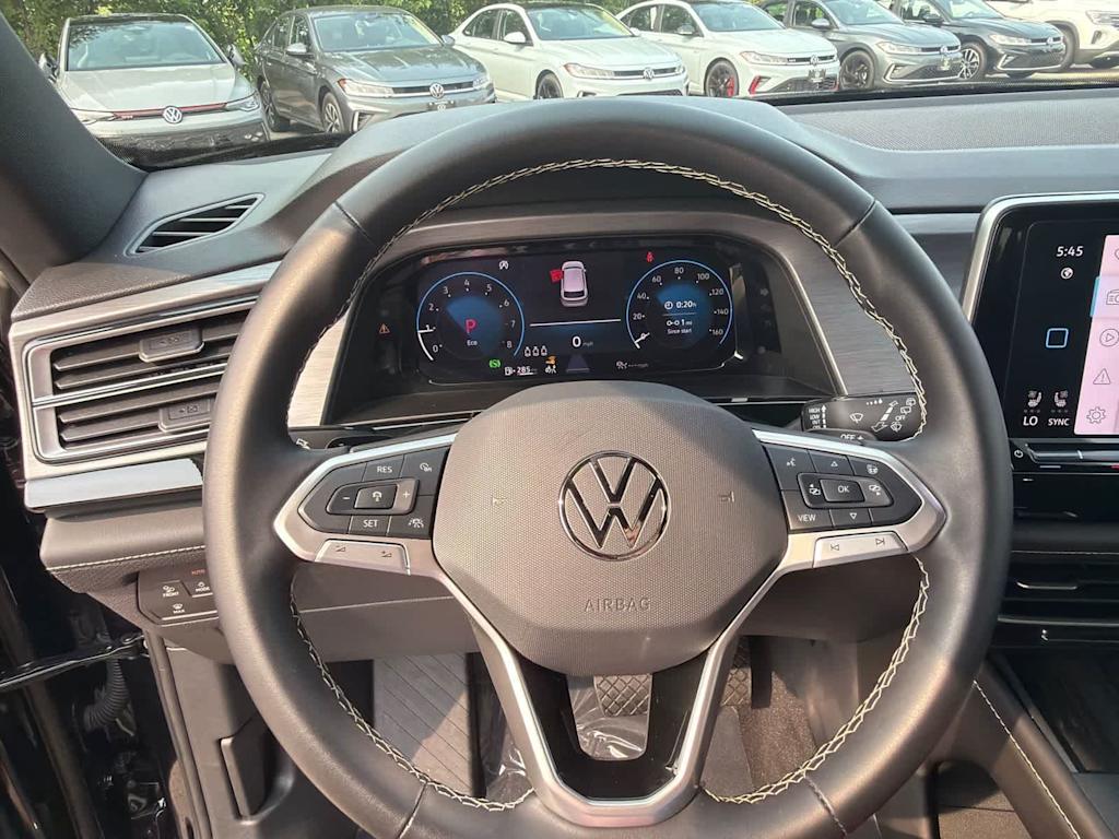 Thumbnail: 2025 Volkswagen Atlas - 14