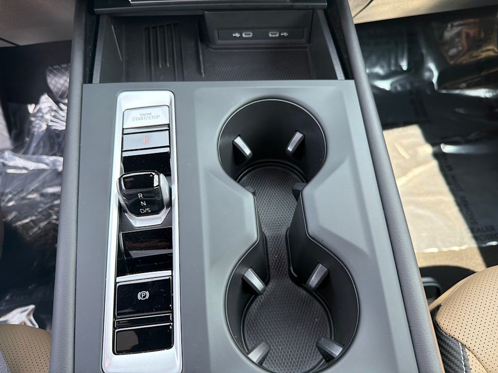 Thumbnail: 2025 Volkswagen Atlas - 16
