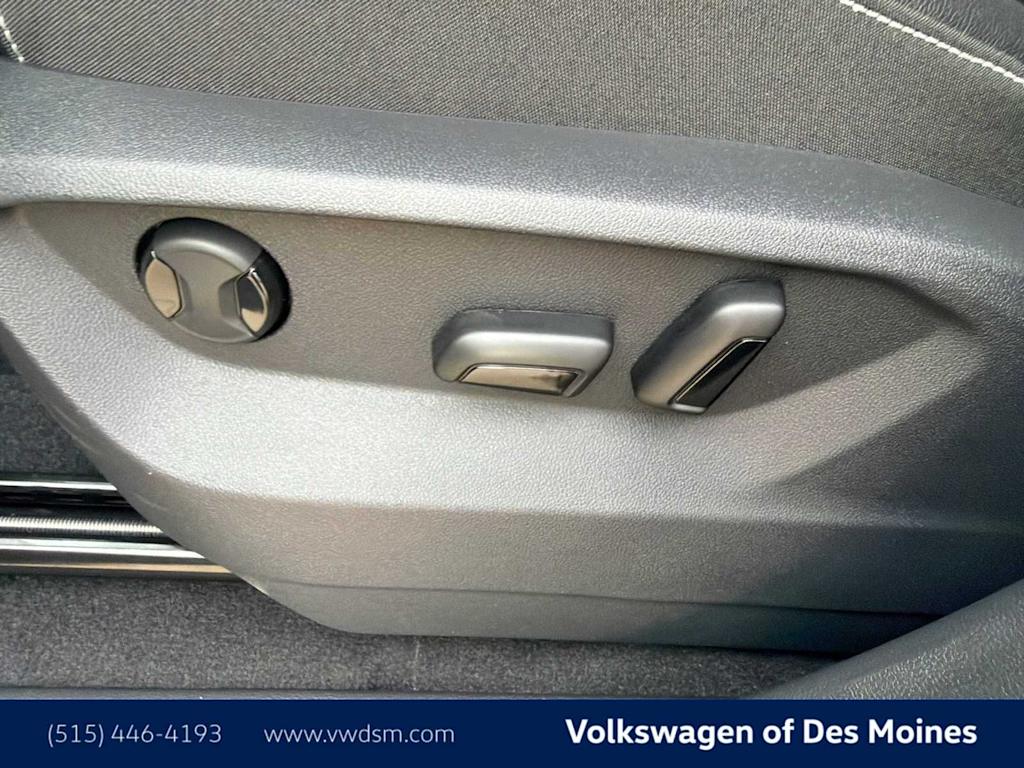 Thumbnail: 2026 Volkswagen Atlas - 25