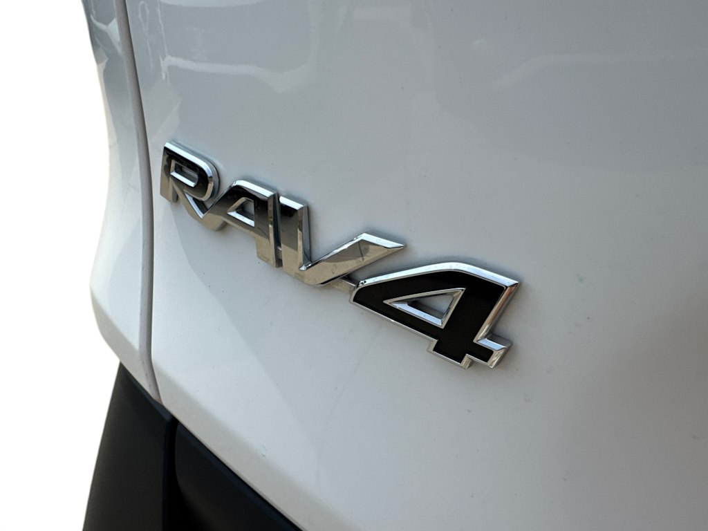 Thumbnail: 2025 Toyota RAV4 - 7