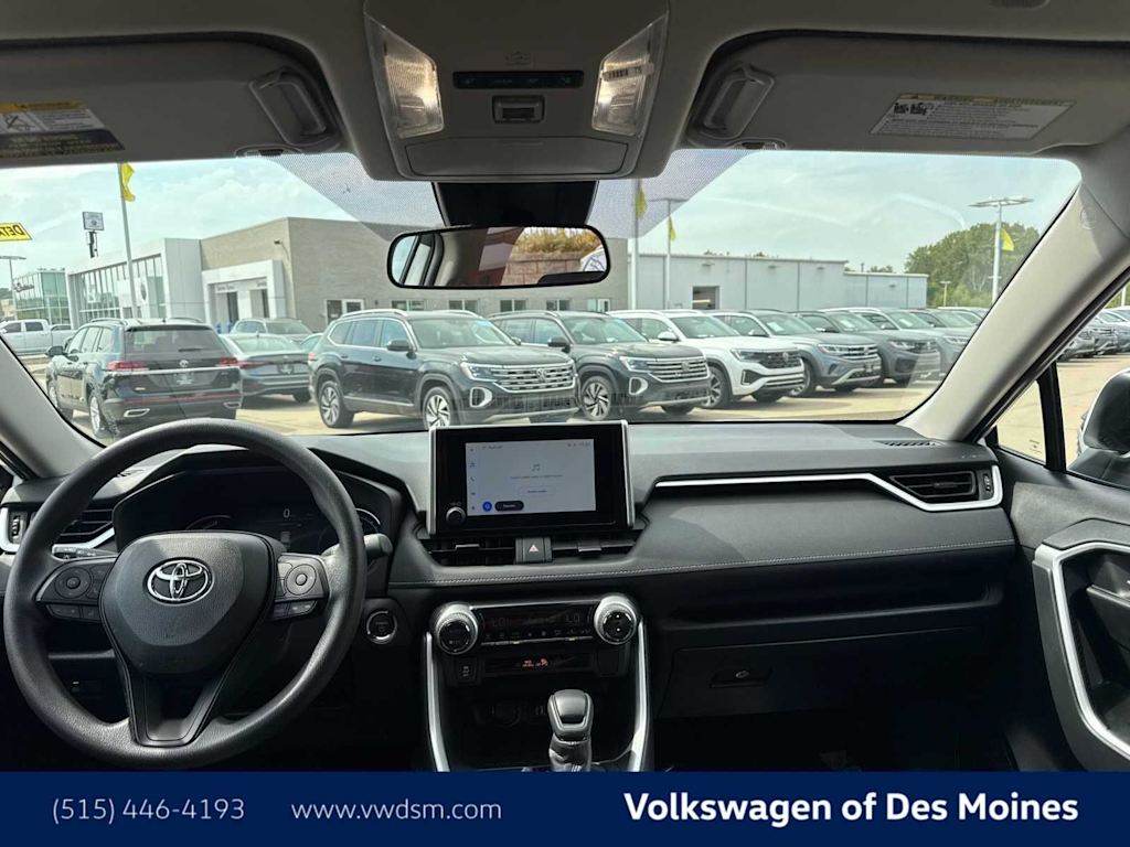 Thumbnail: 2025 Toyota RAV4 - 10