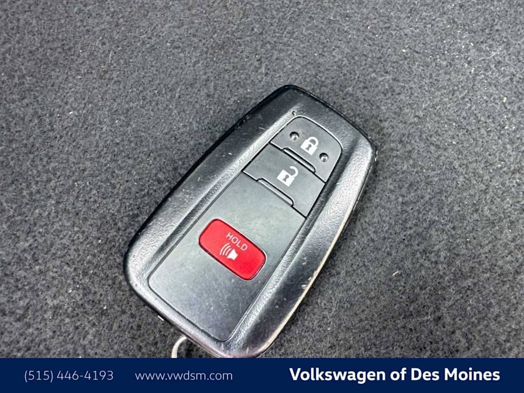 Thumbnail: 2025 Toyota RAV4 - 19