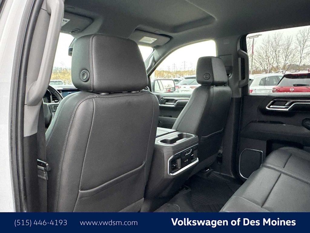 Thumbnail: 2022 Chevrolet Silverado 1500 - 21