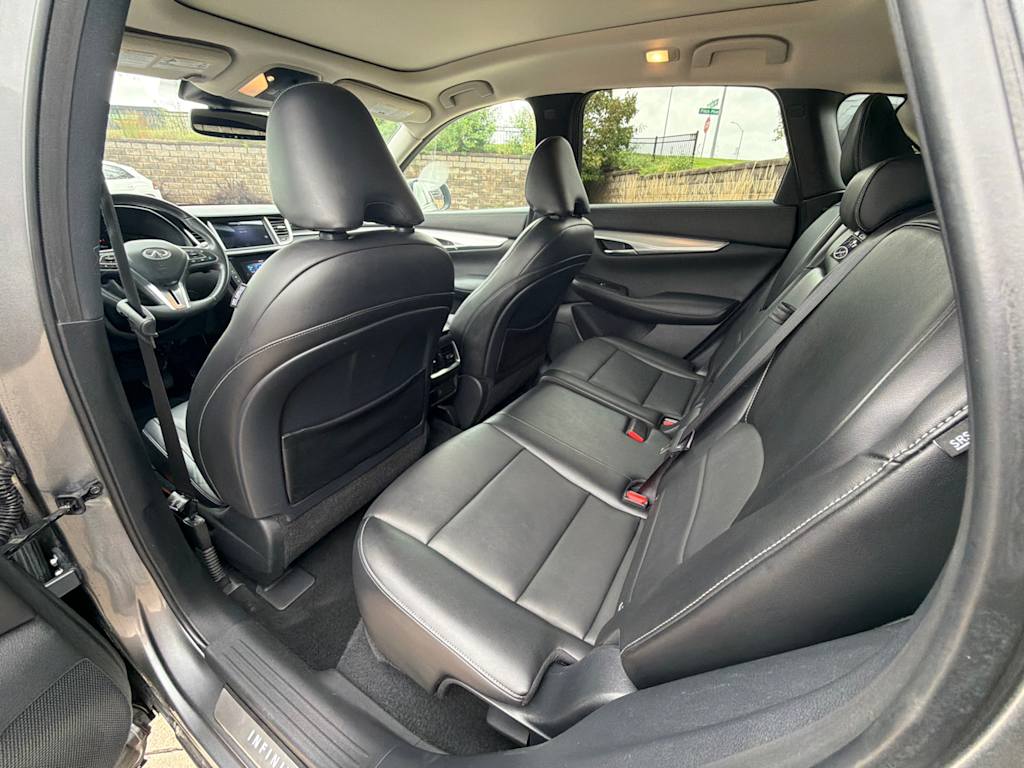 Thumbnail: 2021 INFINITI QX50 - 20