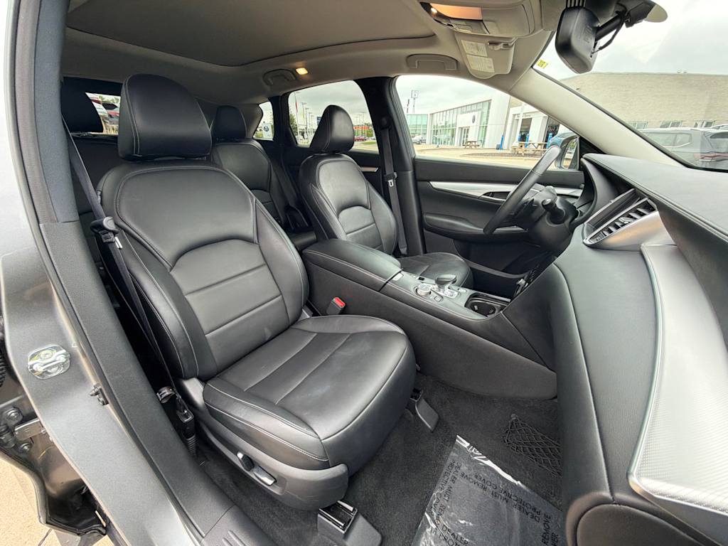 Thumbnail: 2021 INFINITI QX50 - 12