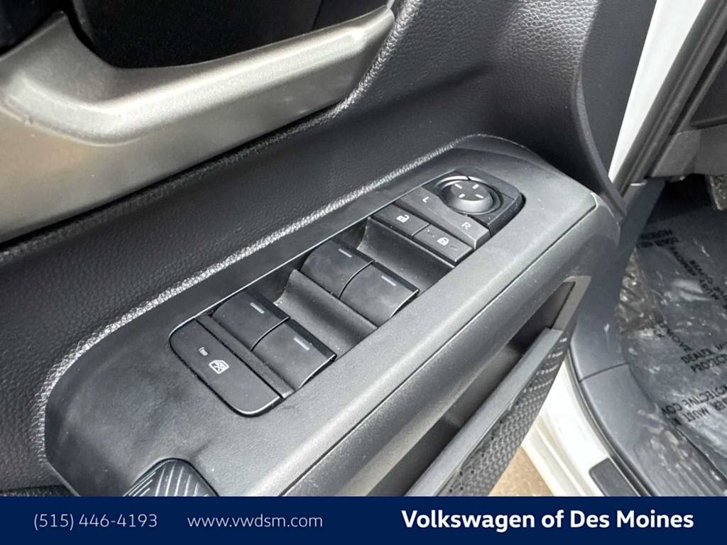 Thumbnail: 2024 Toyota Tacoma - 23