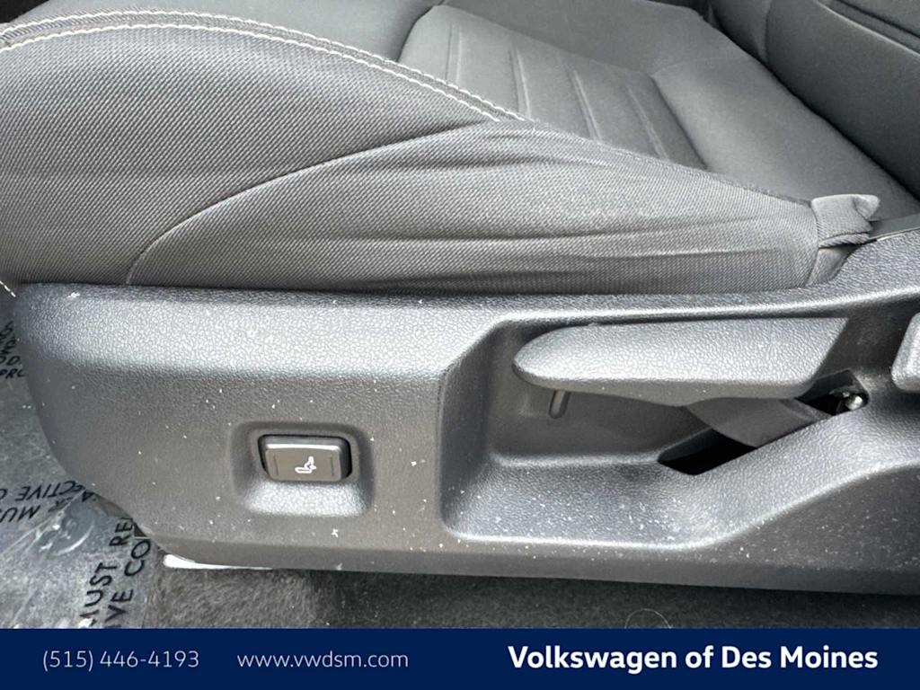 Thumbnail: 2024 Toyota Tacoma - 24