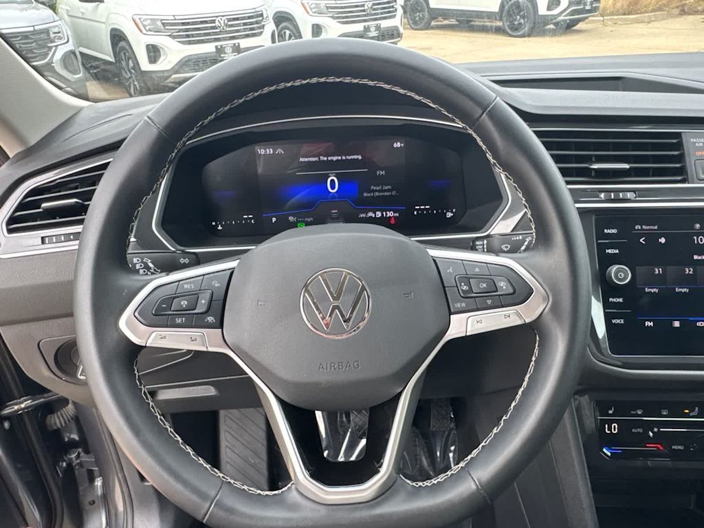 Thumbnail: 2024 Volkswagen Tiguan - 14