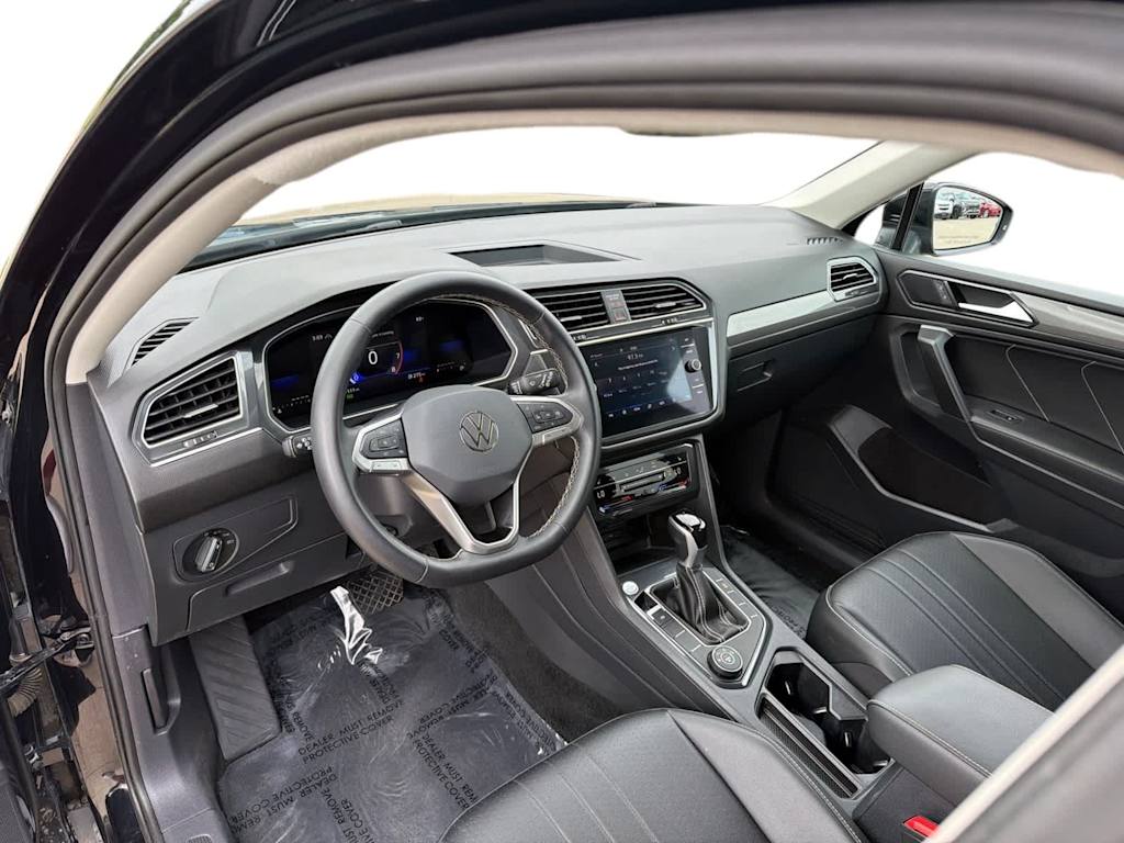 Thumbnail: 2024 Volkswagen Tiguan - 2