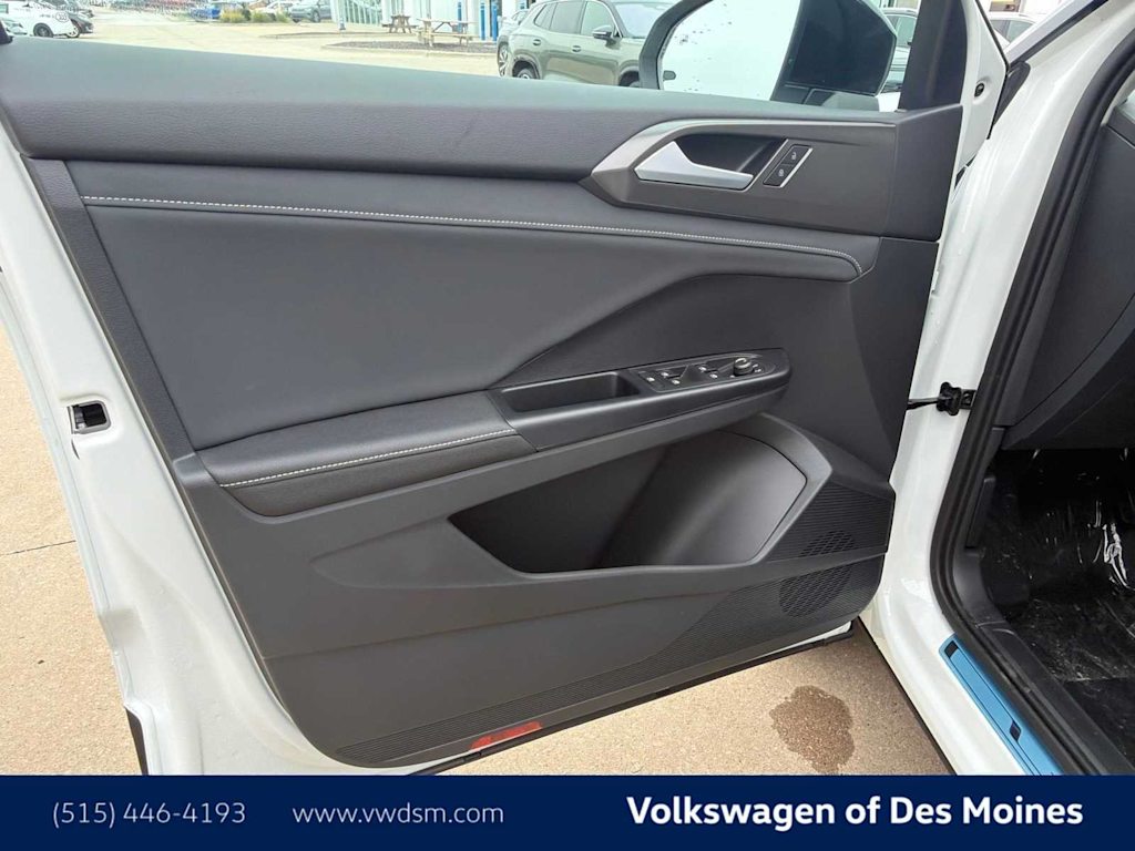 Thumbnail: 2027 Volkswagen Taos - 21