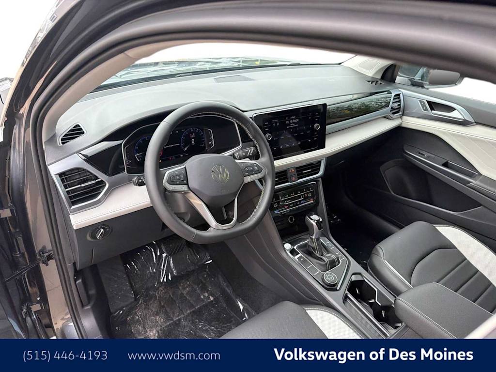 Thumbnail: 2027 Volkswagen Taos - 2