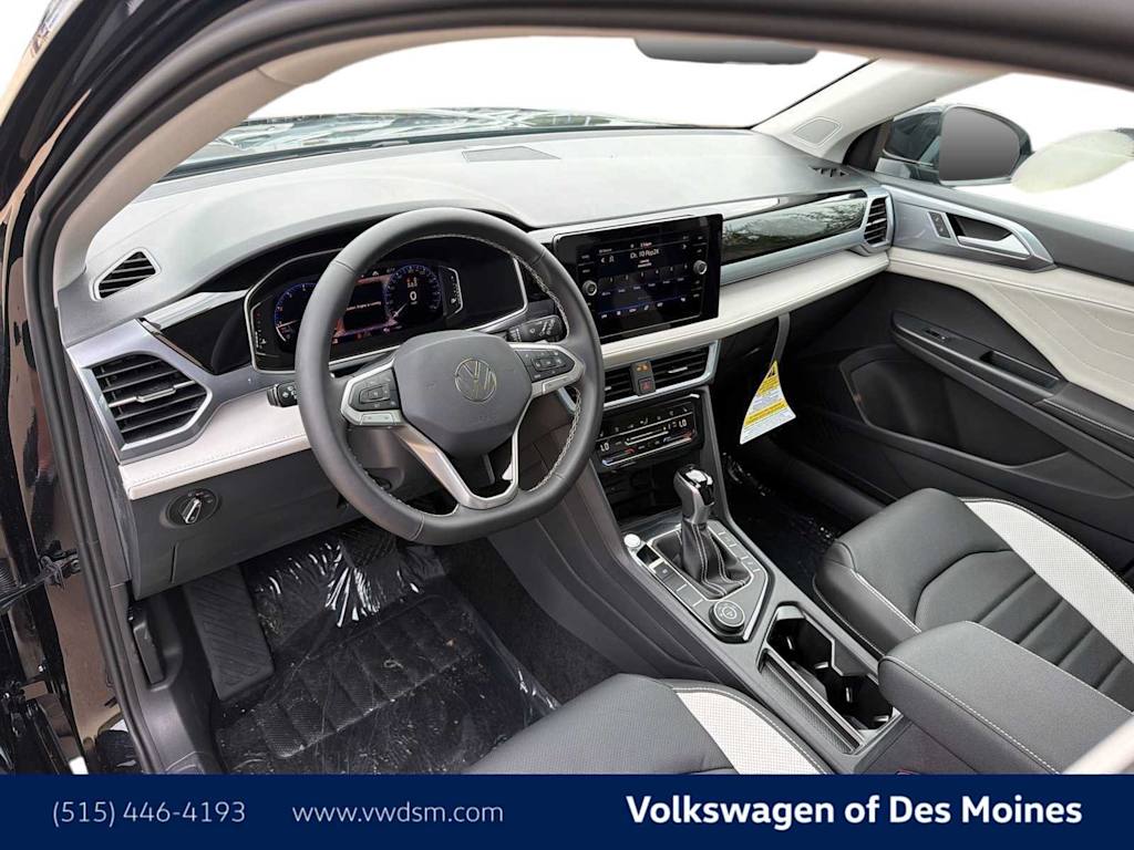 Thumbnail: 2027 Volkswagen Taos - 2