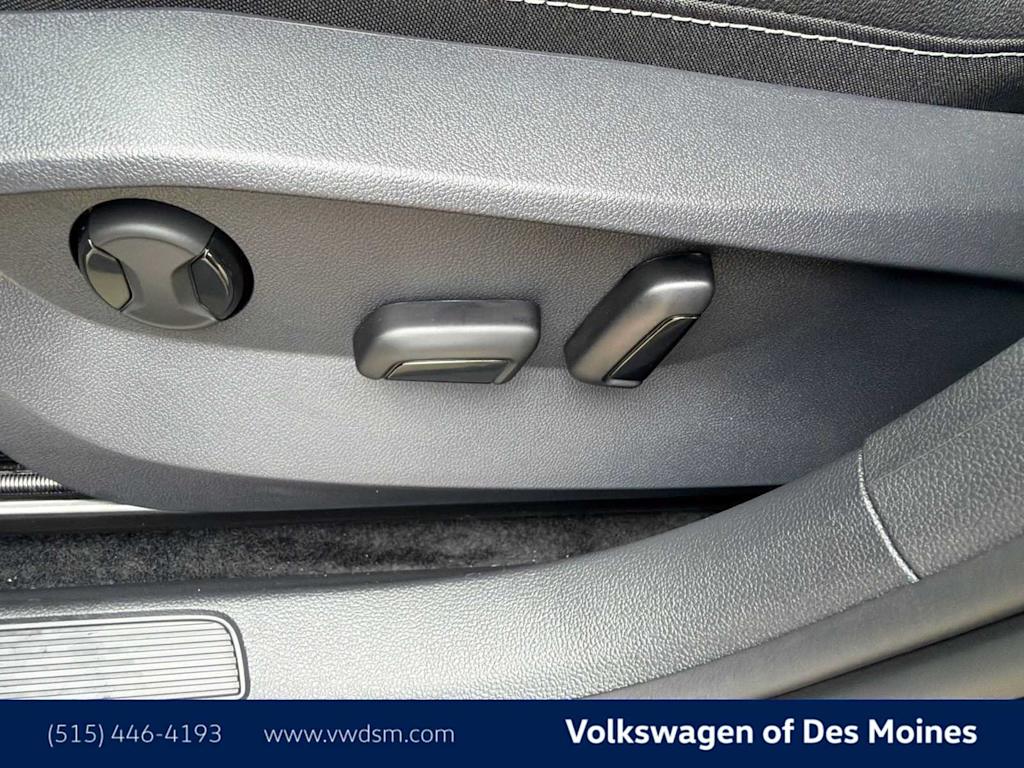 Thumbnail: 2027 Volkswagen Taos - 23
