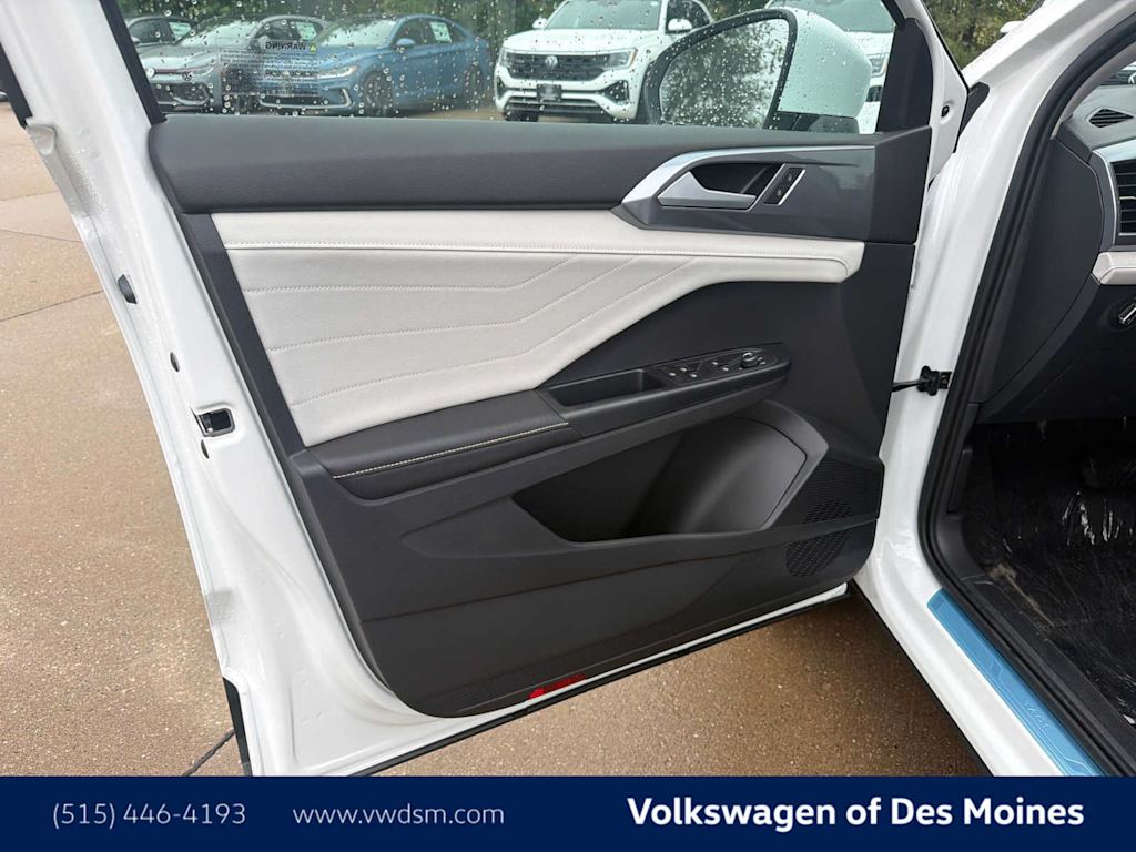 Thumbnail: 2027 Volkswagen Taos - 21