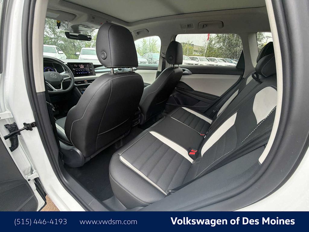 Thumbnail: 2027 Volkswagen Taos - 19