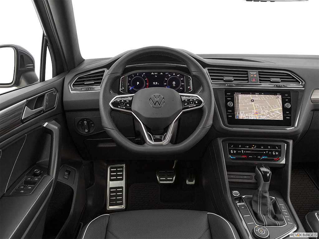 Thumbnail: 2022 Volkswagen Tiguan - 9