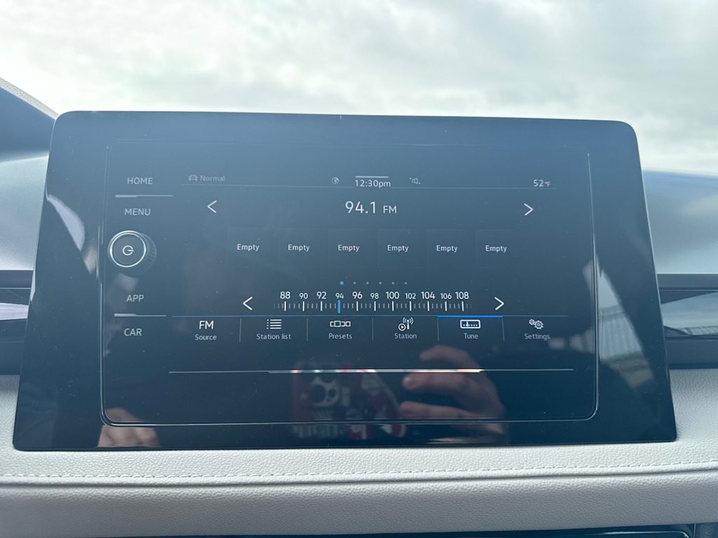 2025 Volkswagen Taos S 15