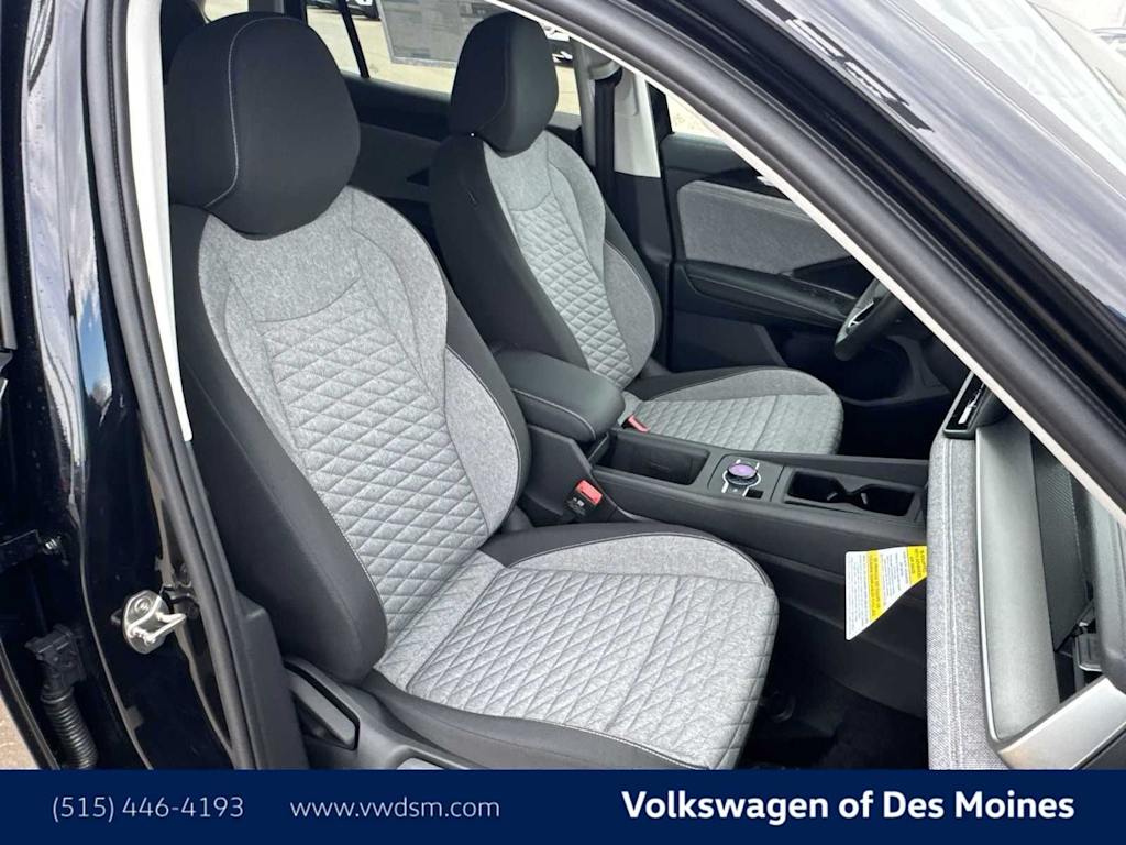 Thumbnail: 2026 Volkswagen Tiguan - 12