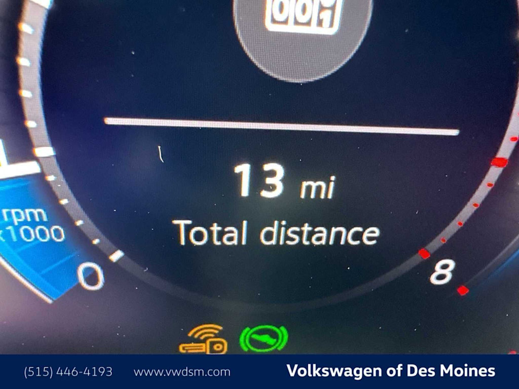 Thumbnail: 2025 Volkswagen Tiguan - 16