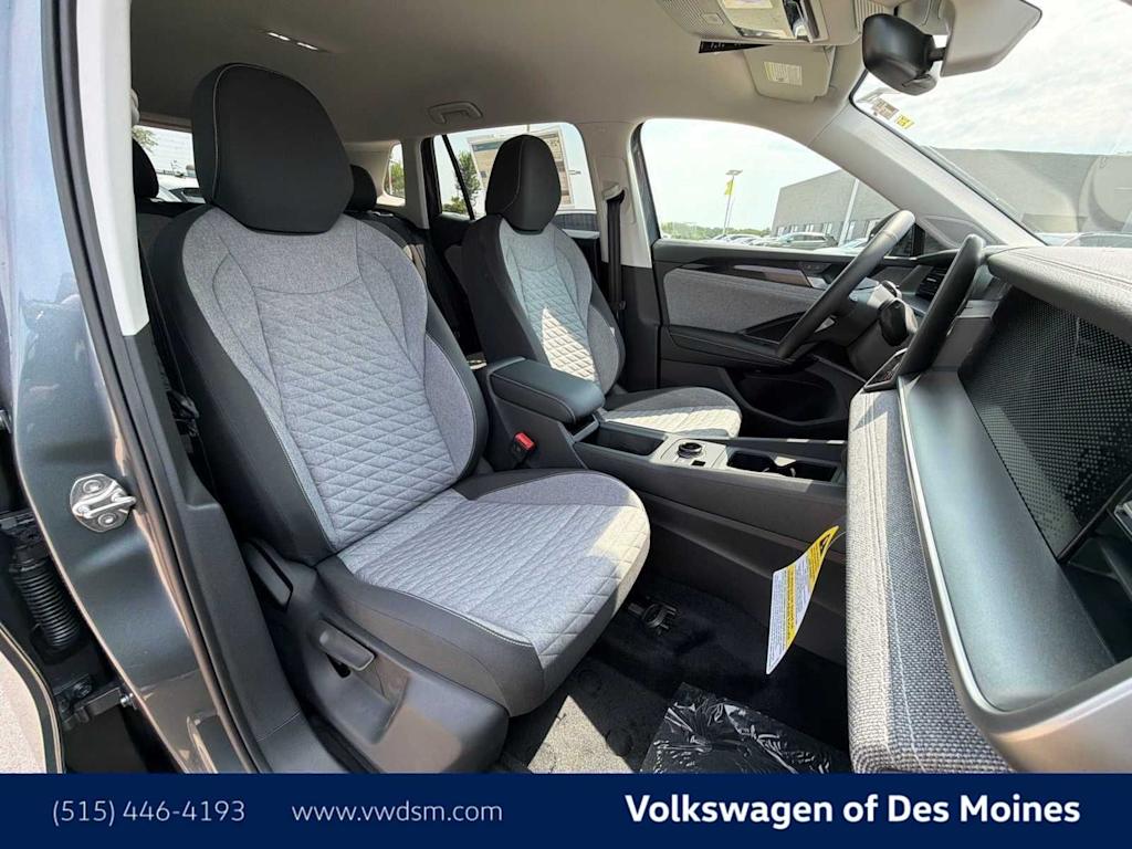 Thumbnail: 2026 Volkswagen Tiguan - 12