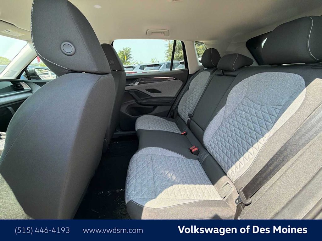 Thumbnail: 2026 Volkswagen Tiguan - 13