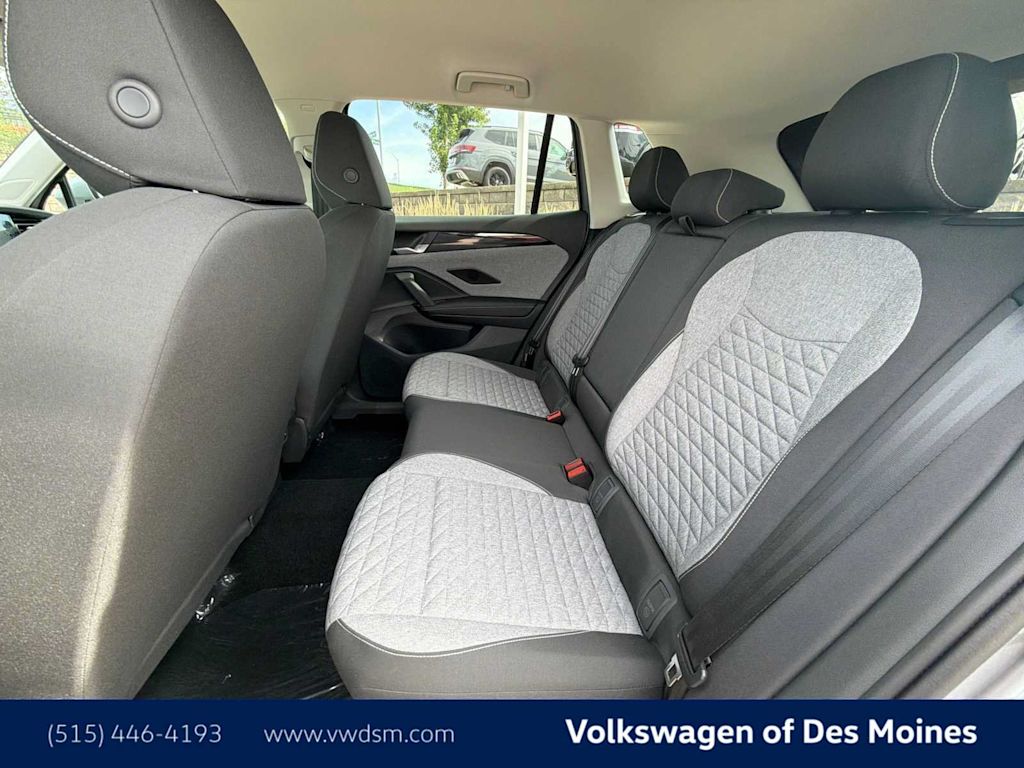 Thumbnail: 2026 Volkswagen Tiguan - 13