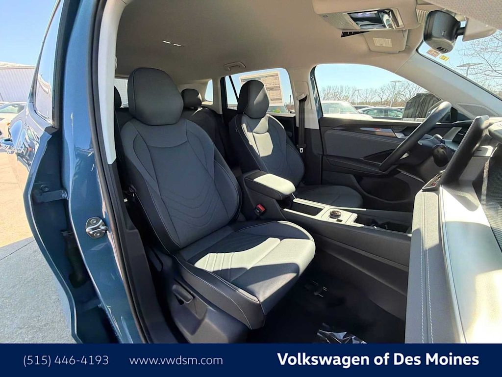 Thumbnail: 2026 Volkswagen Tiguan - 12