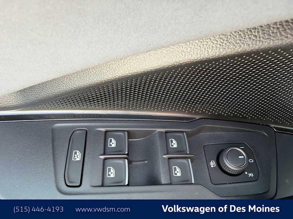 Thumbnail: 2026 Volkswagen Tiguan - 23