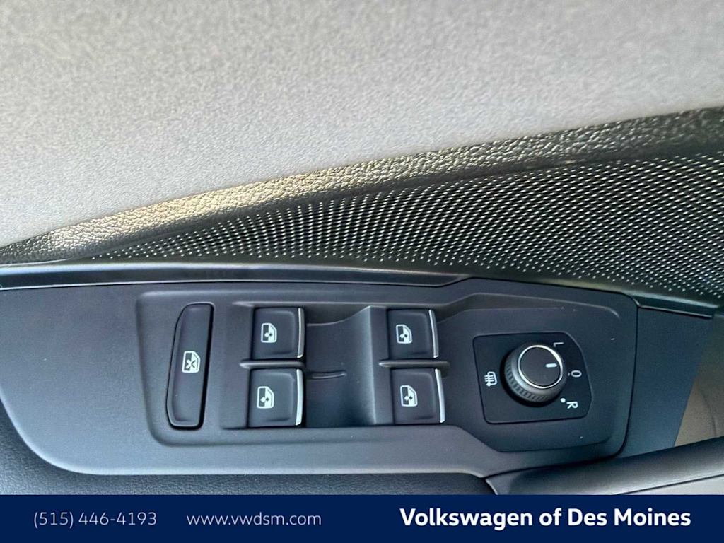 Thumbnail: 2026 Volkswagen Tiguan - 23