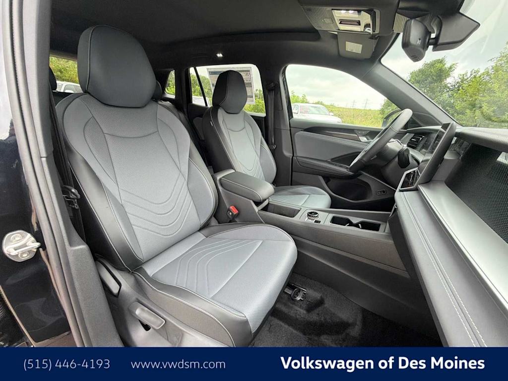Thumbnail: 2026 Volkswagen Tiguan - 12