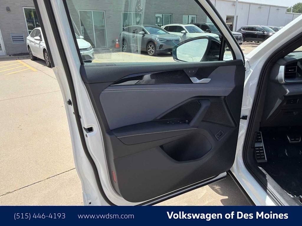 Thumbnail: 2026 Volkswagen Tiguan - 22