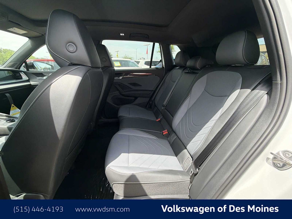 Thumbnail: 2026 Volkswagen Tiguan - 12