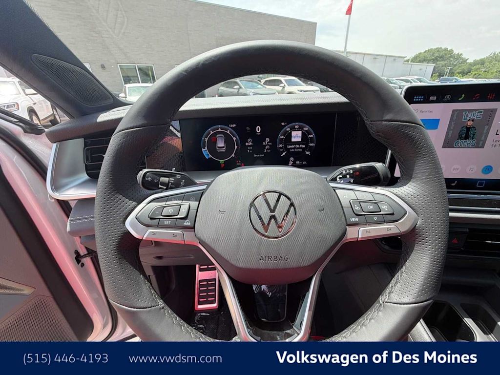 Thumbnail: 2026 Volkswagen Tiguan - 14