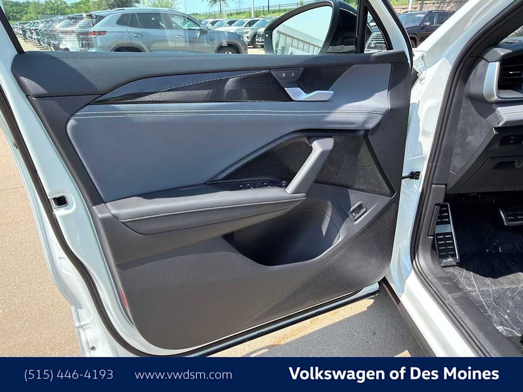 Thumbnail: 2026 Volkswagen Tiguan - 22