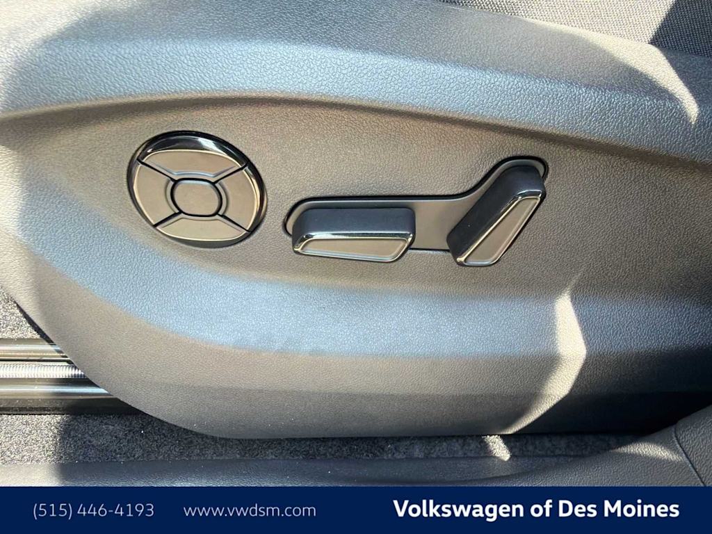 Thumbnail: 2026 Volkswagen Tiguan - 24