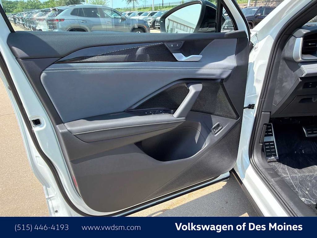Thumbnail: 2026 Volkswagen Tiguan - 22