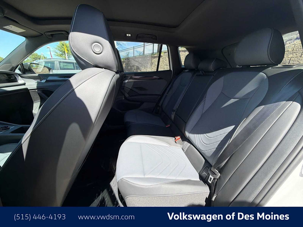 Thumbnail: 2026 Volkswagen Tiguan - 12