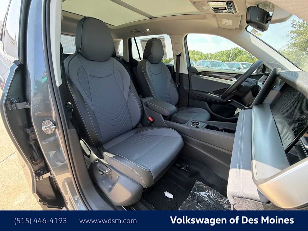 Thumbnail: 2026 Volkswagen Tiguan - 12