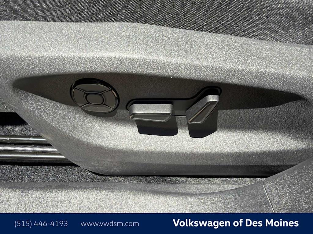 Thumbnail: 2026 Volkswagen Tiguan - 24