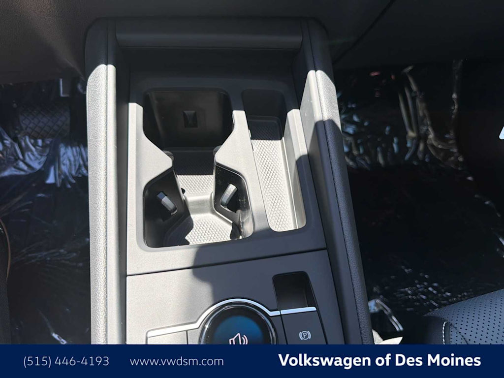 Thumbnail: 2026 Volkswagen Tiguan - 16