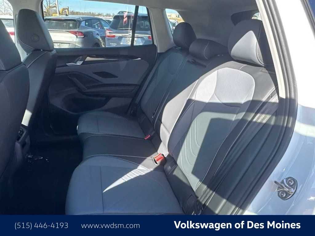 Thumbnail: 2026 Volkswagen Tiguan - 12