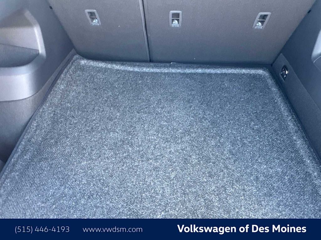 Thumbnail: 2026 Volkswagen Tiguan - 19