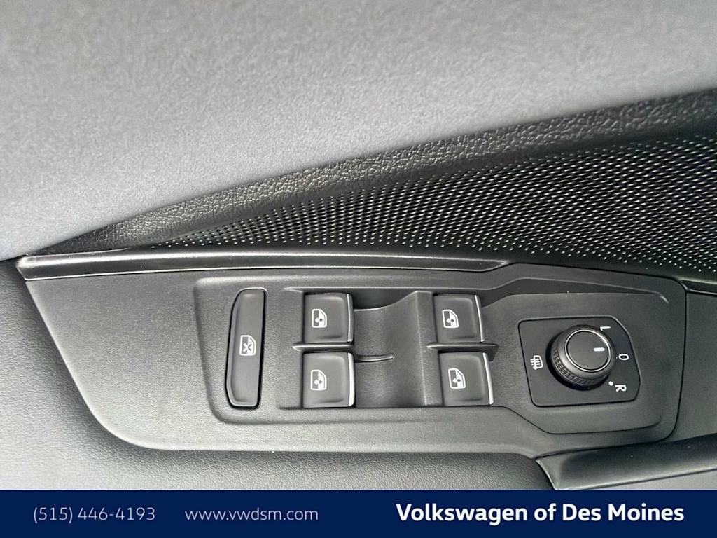 Thumbnail: 2026 Volkswagen Tiguan - 23