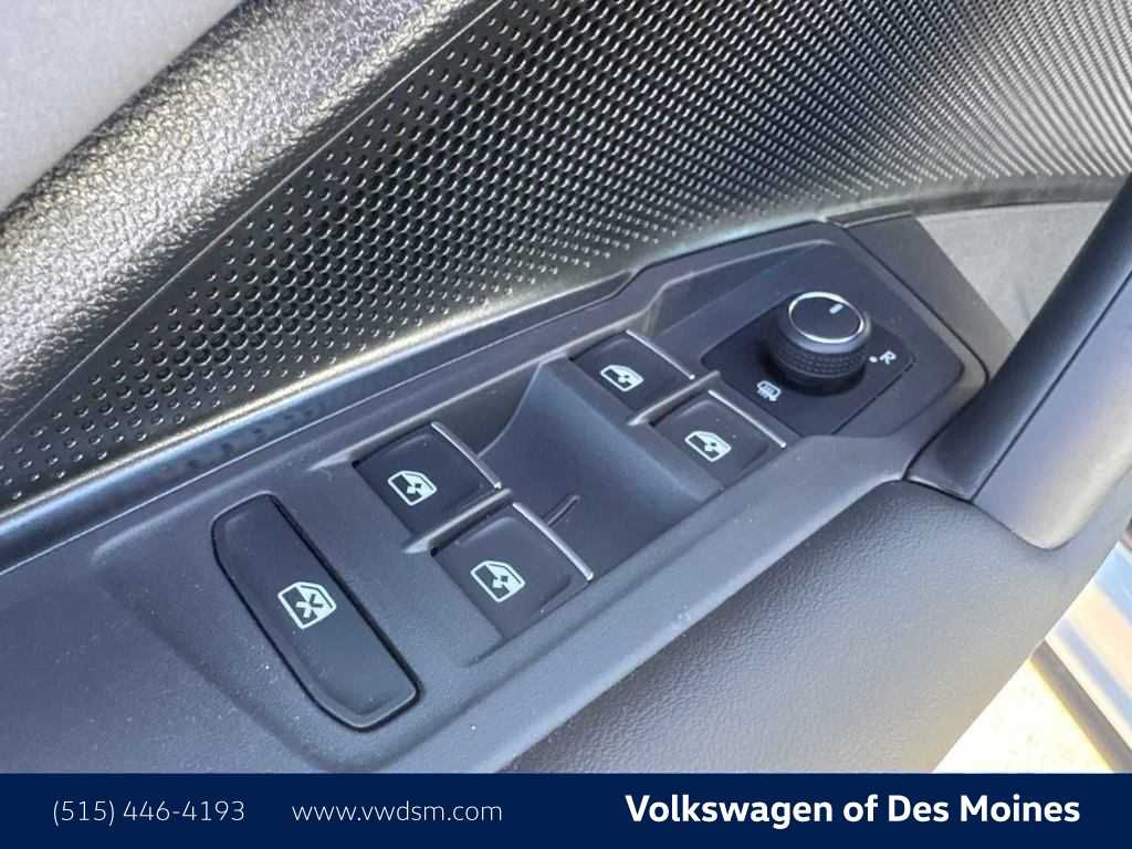Thumbnail: 2026 Volkswagen Tiguan - 21