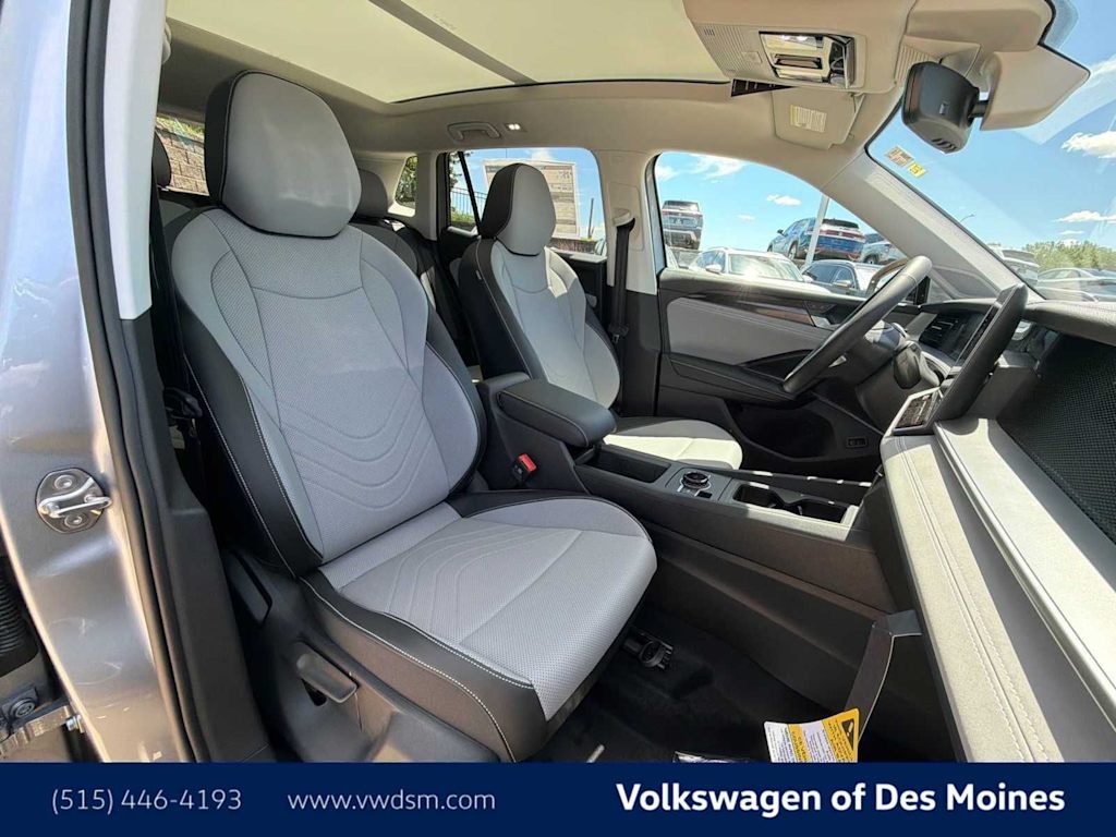 Thumbnail: 2026 Volkswagen Tiguan - 12