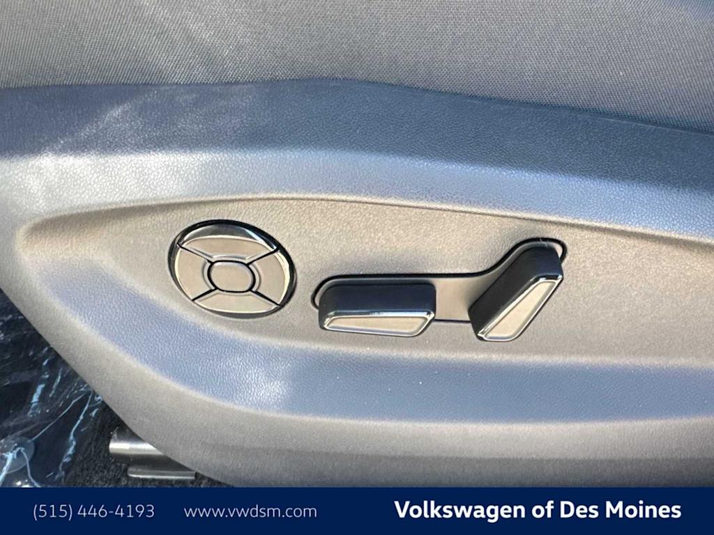 Thumbnail: 2026 Volkswagen Tiguan - 24